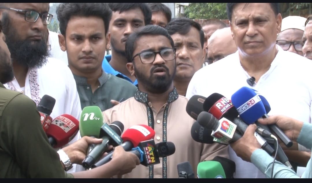 জামায়াতের লং মার্চ আওয়ামী লীগকে মাঠে নামার সুযোগ তৈরি করছে: রাশেদ খান